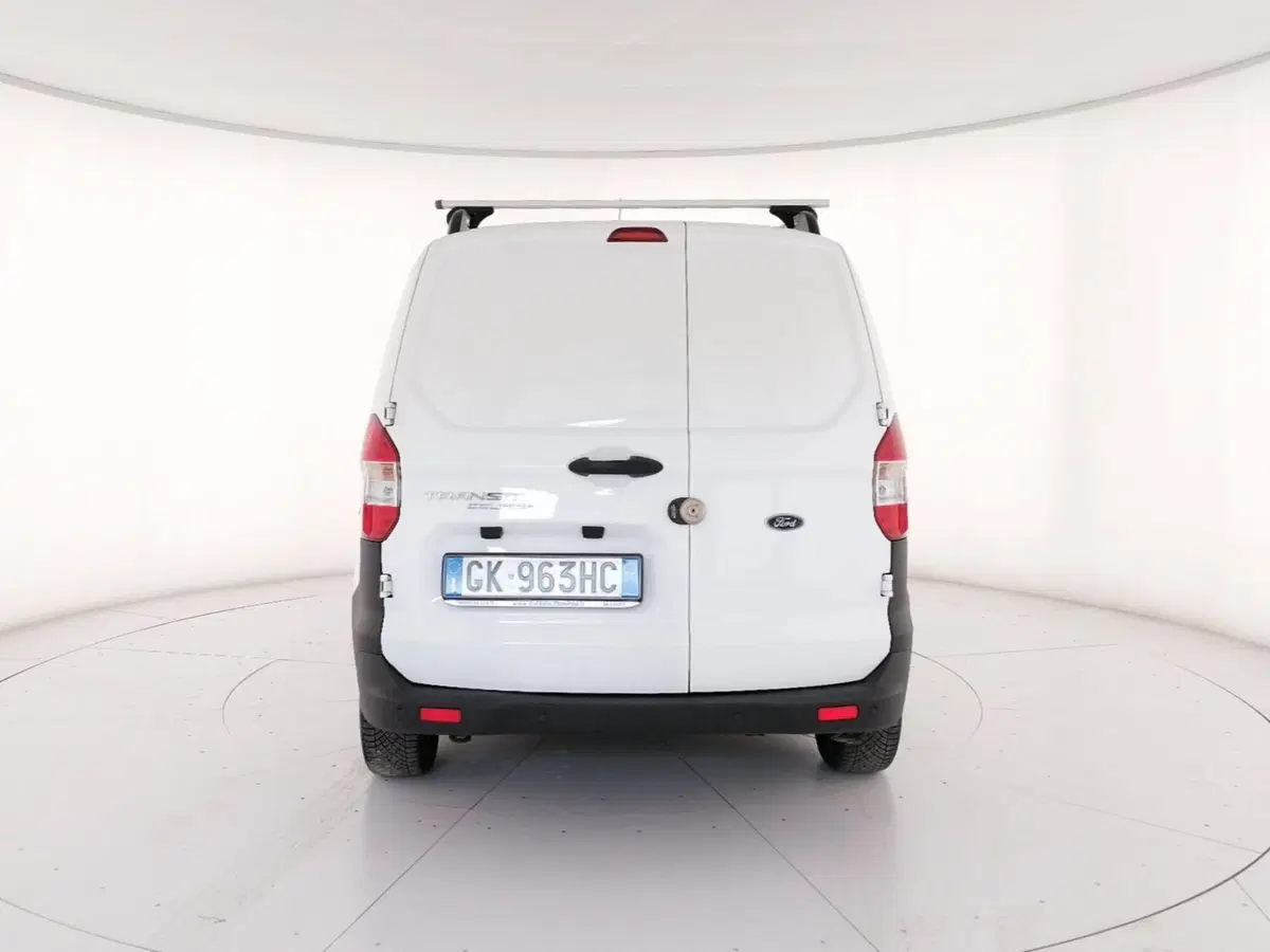 Ford Transit Courier usata a Roma (4)