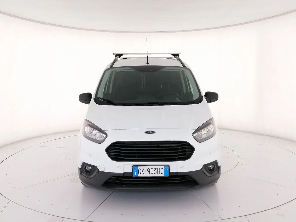 Ford Transit Courier usata a Roma (5)