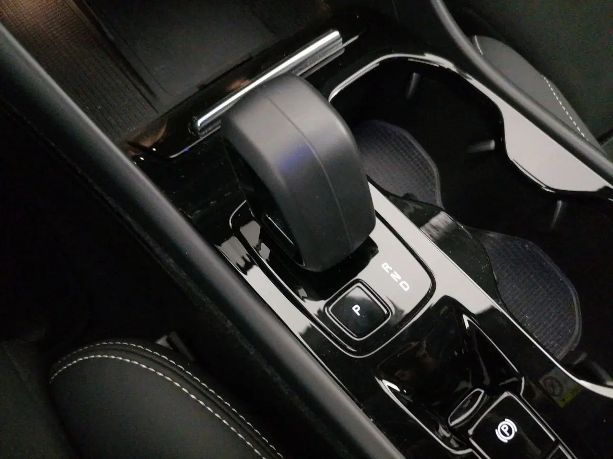 Volvo XC40 usata a Roma (14)