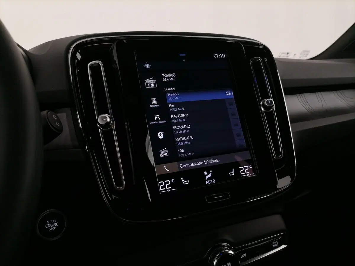 Volvo XC40 usata a Roma (19)