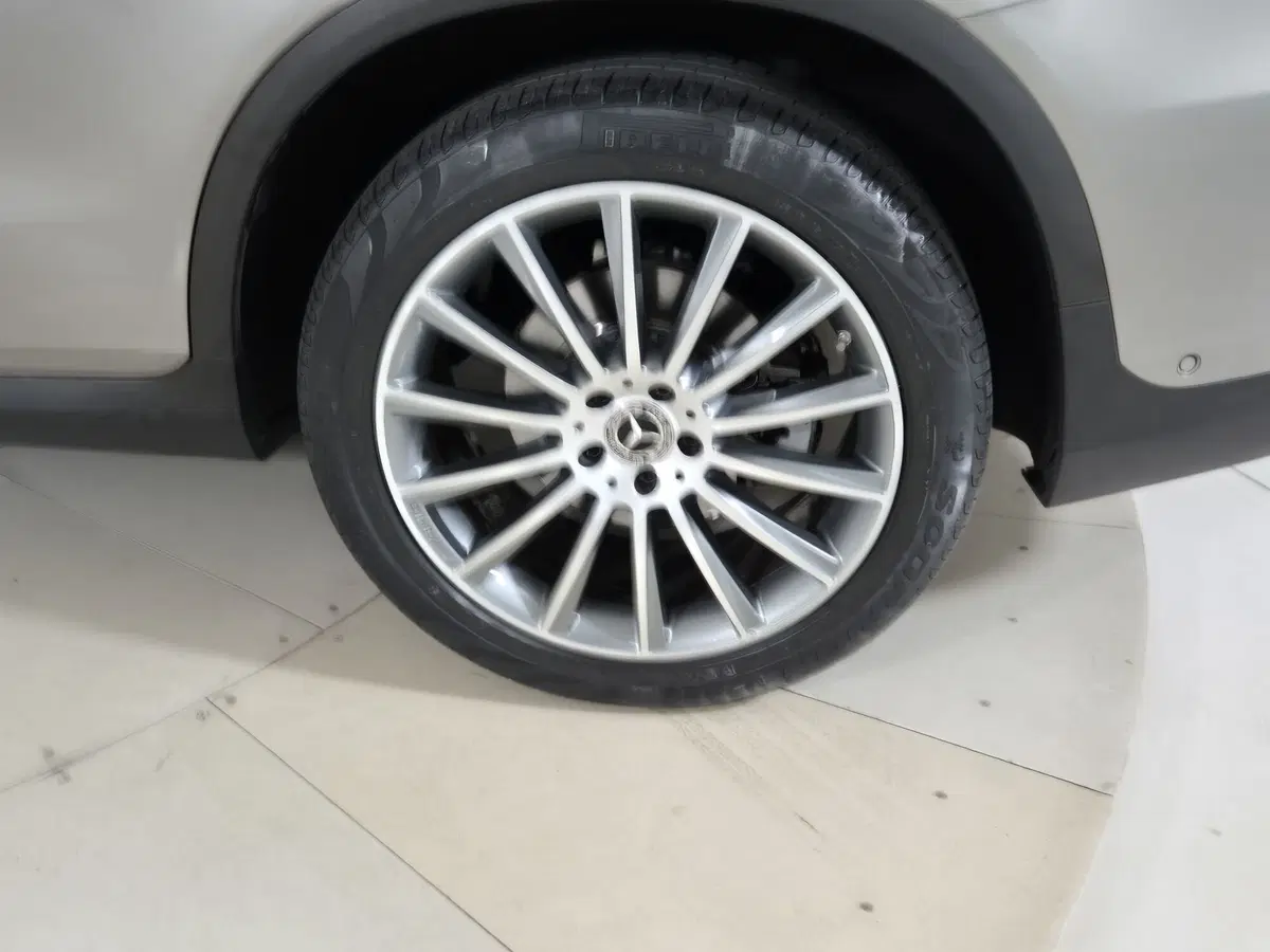 Mercedes-Benz GLC SUV usata a Alessandria (14)