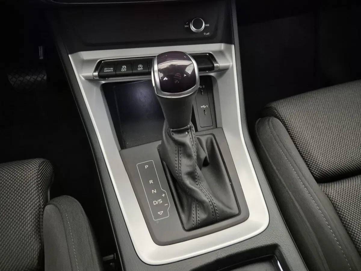 Audi Q3 Sportback usata a Torino (11)
