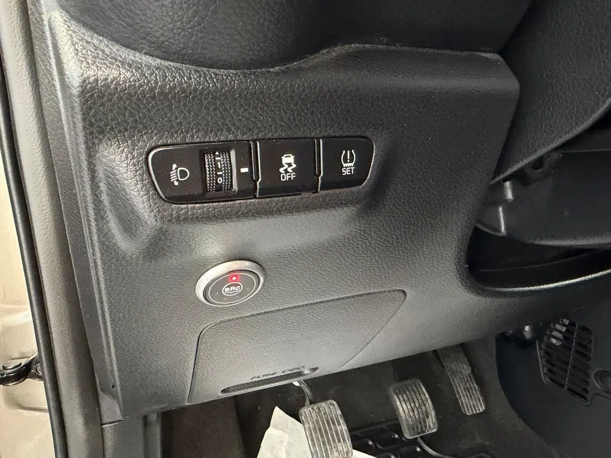 Kia Picanto usata a Napoli (10)