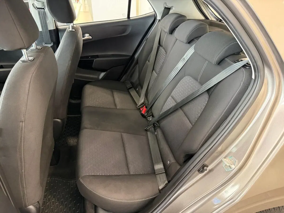 Kia Picanto usata a Napoli (17)