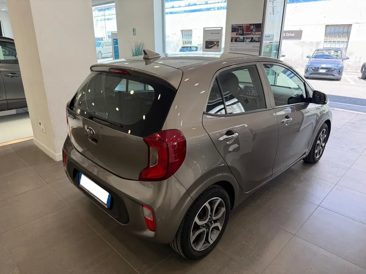 Kia Picanto usata a Napoli (5)