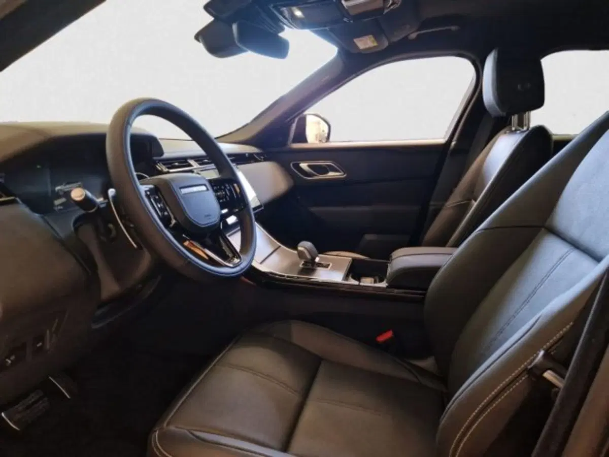 Land Rover Range Rover Velar usata a Livorno (13)