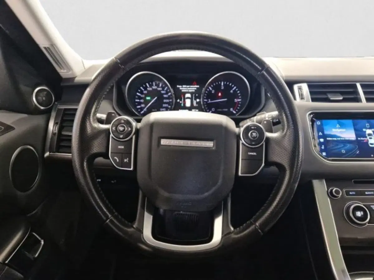 Land Rover Range Rover Sport usata a Livorno (13)