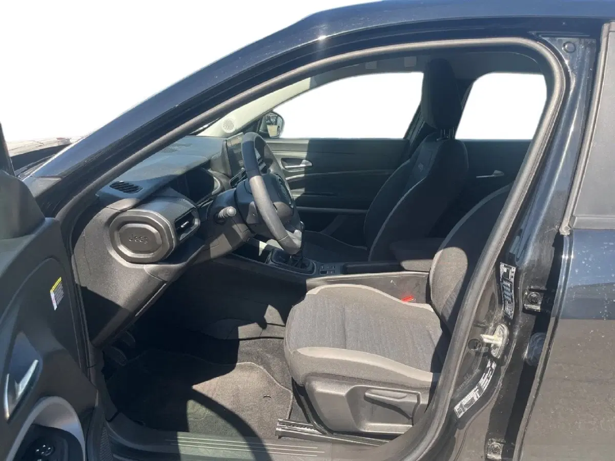 Jeep Avenger usata a Torino (10)