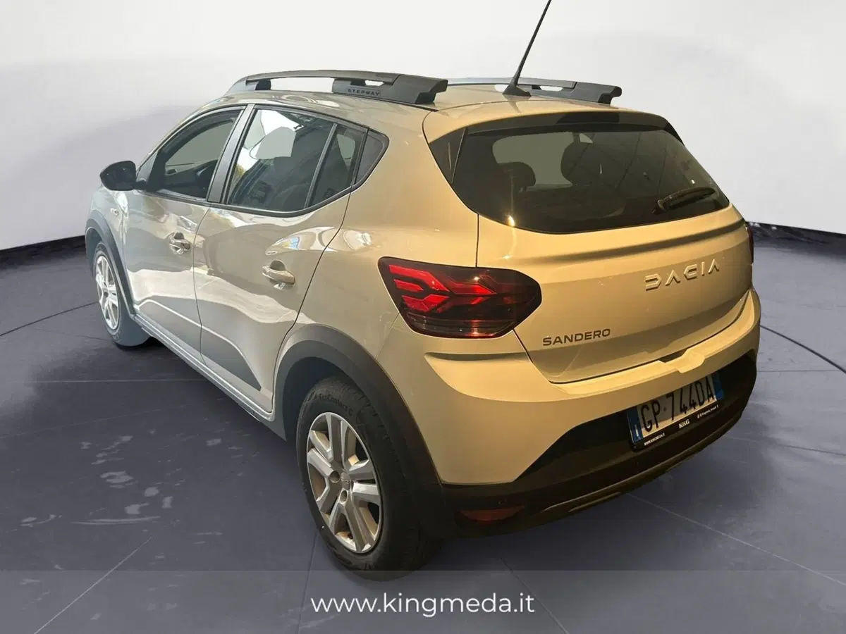 Dacia Sandero usata a Monza e Brianza (4)
