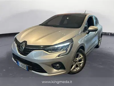 Renault Clio TCe 100 CV 5 porte Zen del 2020 usata a Meda