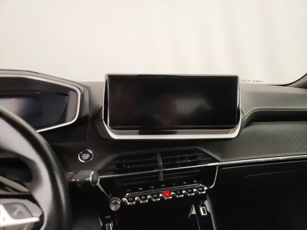 Peugeot 2008 usata a Caserta (20)
