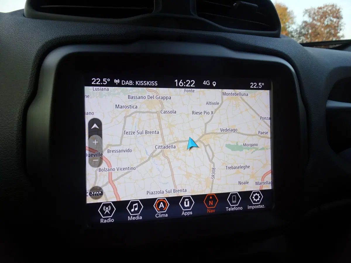 Jeep Renegade usata a Treviso (18)