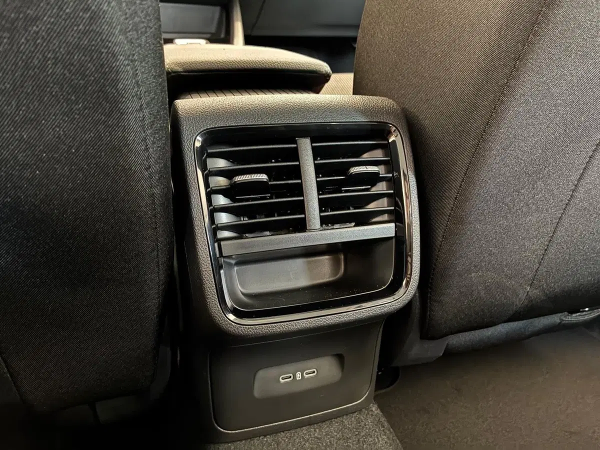 Skoda Octavia Station Wagon nuova a Prato (14)