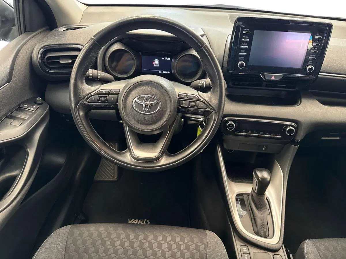 Toyota Yaris usata a Prato (11)