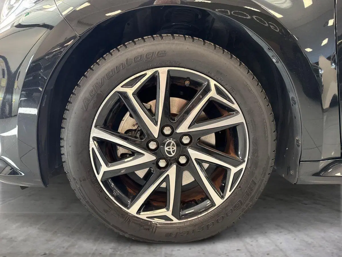 Toyota Yaris usata a Prato (8)
