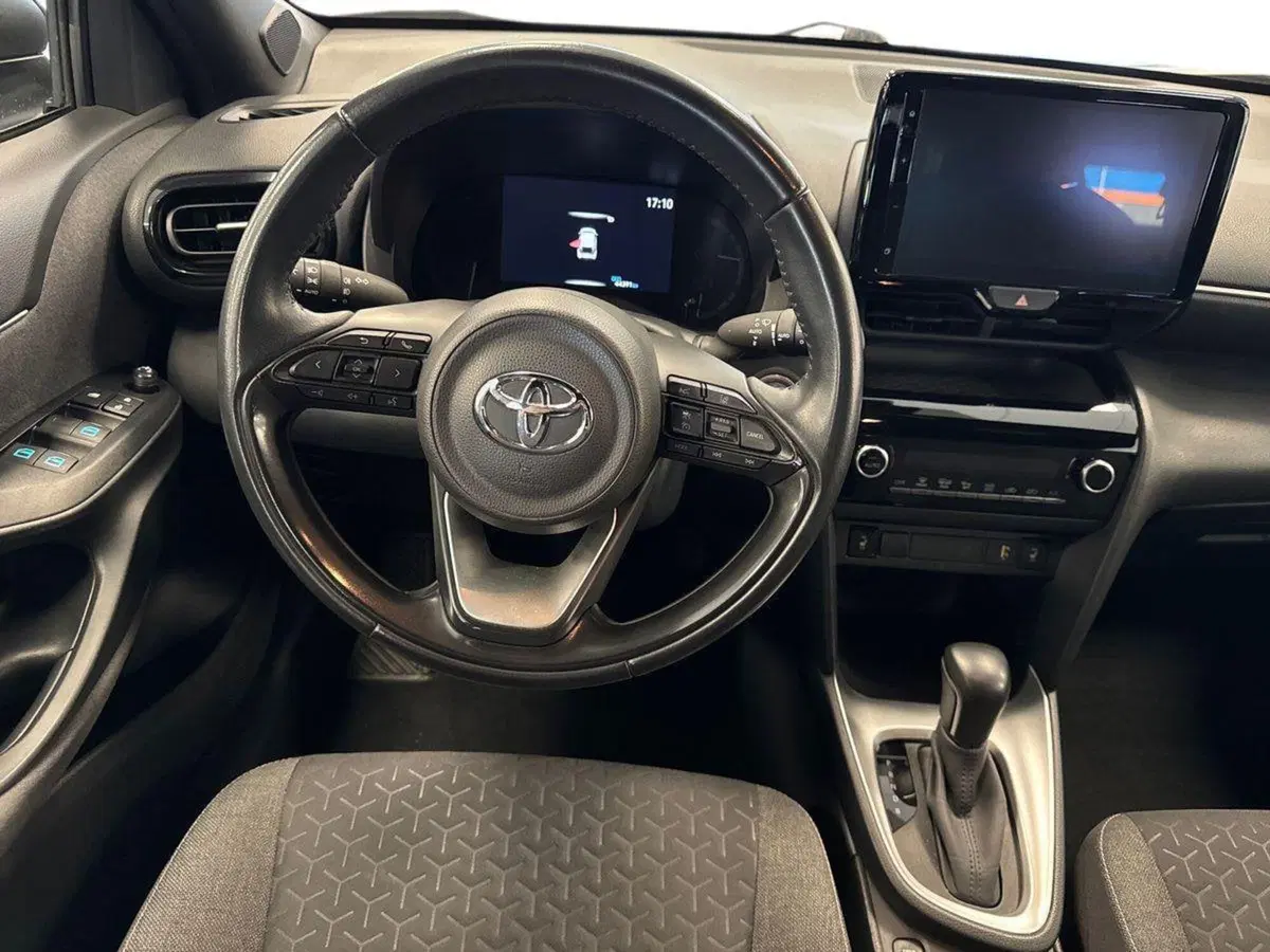 Toyota Yaris Cross usata a Prato (10)