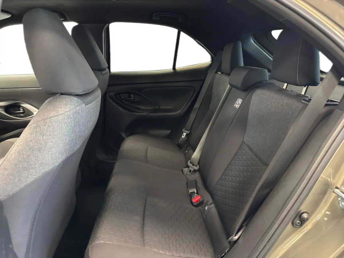Toyota Yaris Cross usata a Prato (15)