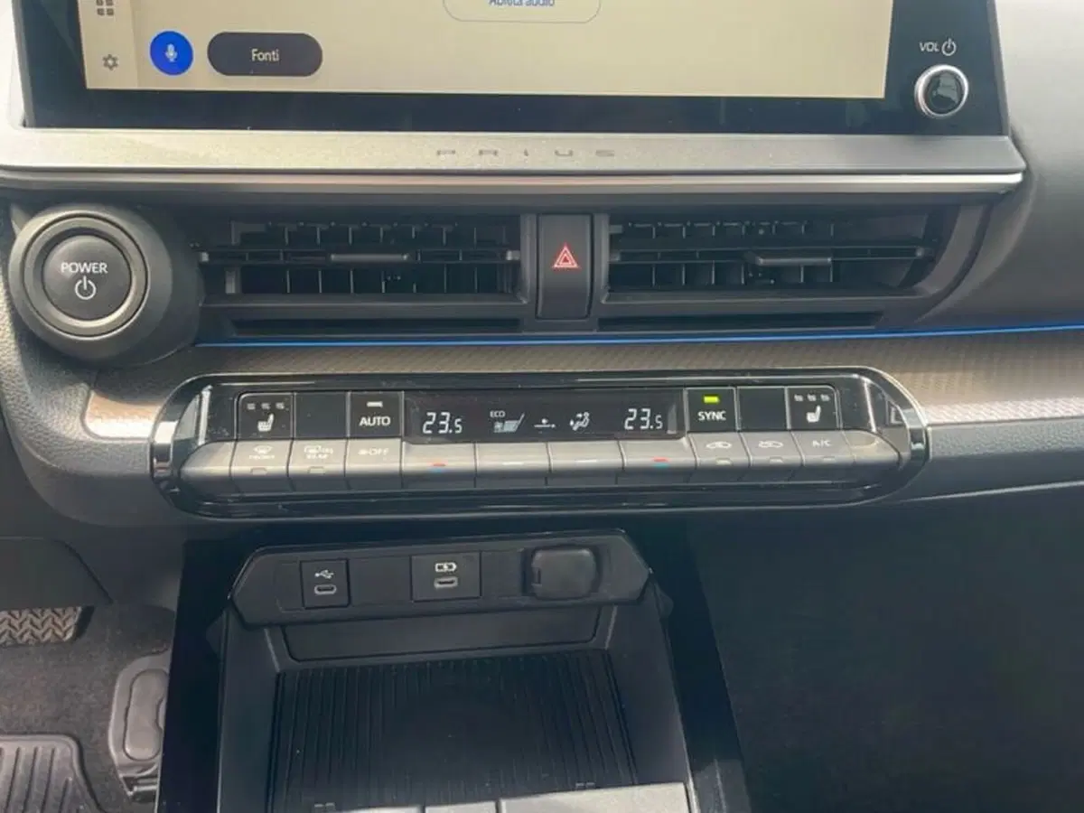 Toyota Prius usata a Vicenza (16)