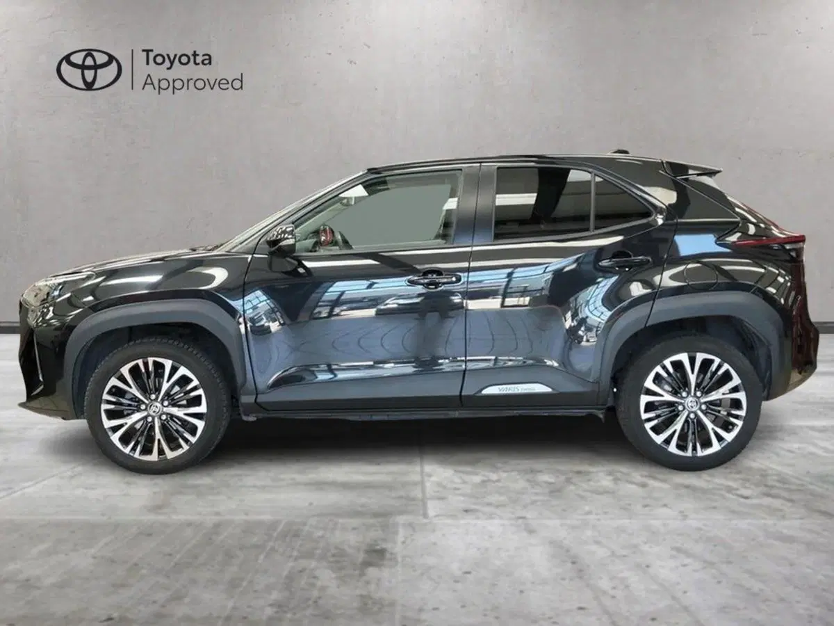 Toyota Yaris Cross usata a Roma (3)