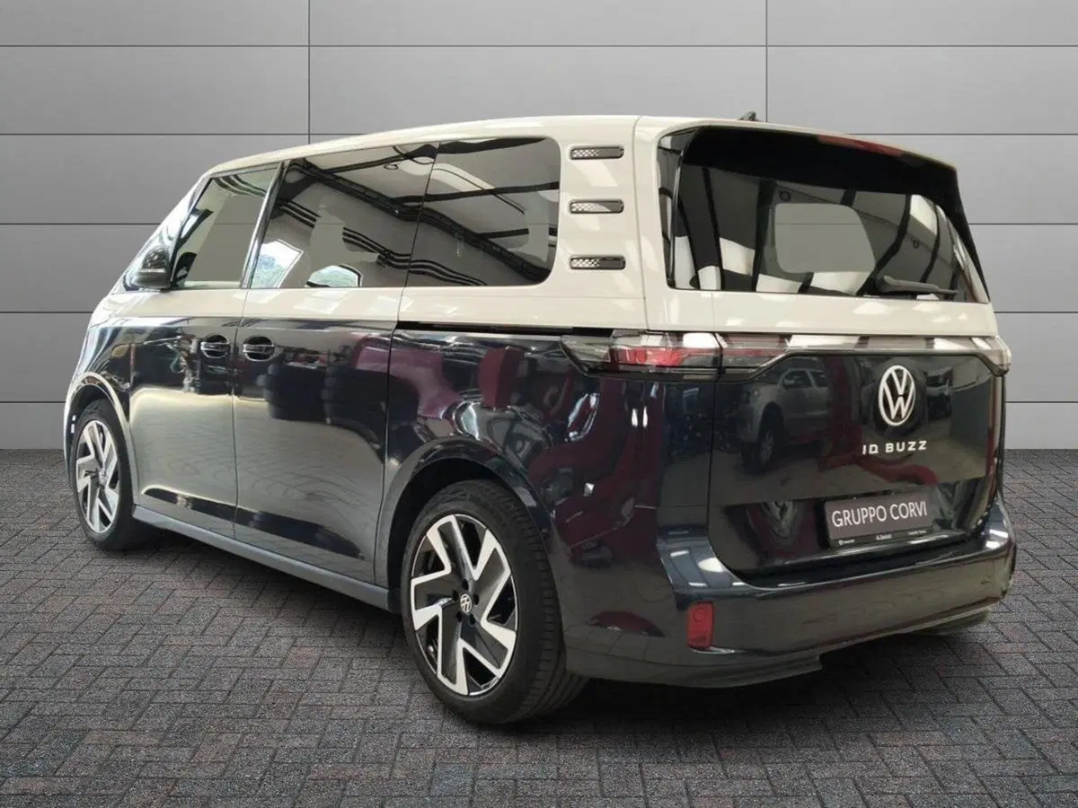 Volkswagen ID.Buzz usata a Roma (4)