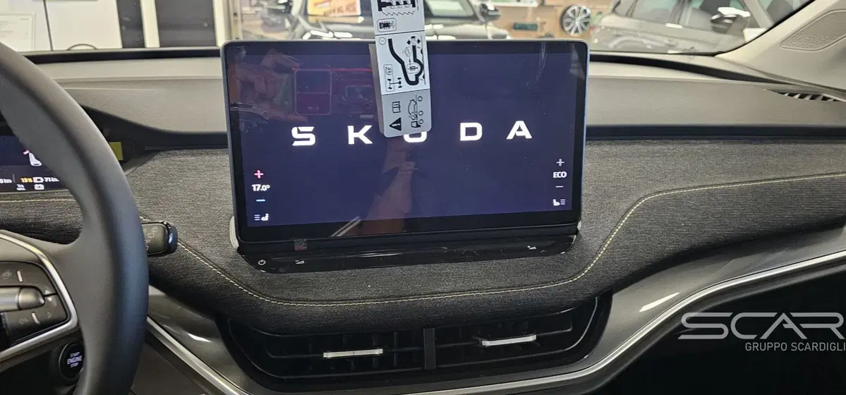 Skoda Elroq nuova a Livorno (13)