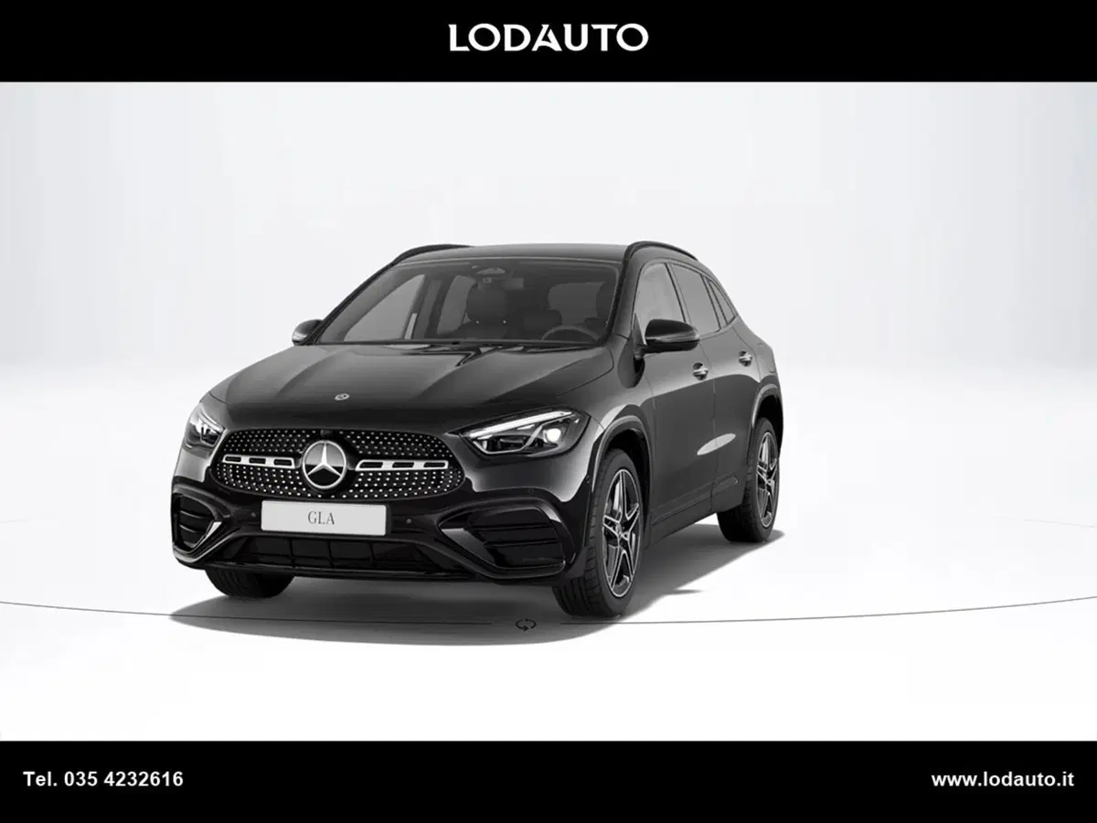 Mercedes-Benz GLA SUV nuova a Bergamo