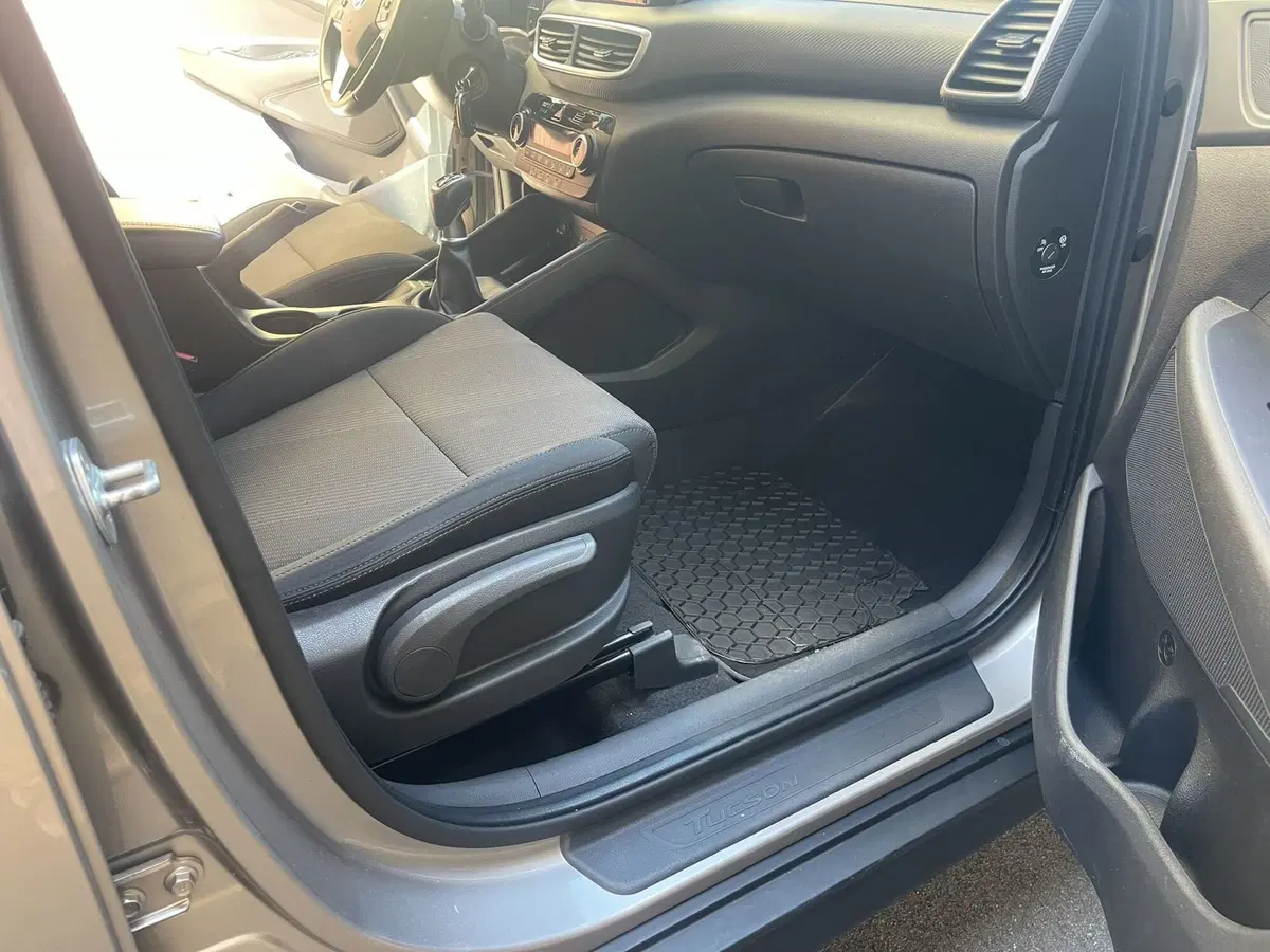 Hyundai Tucson usata a Bologna (11)