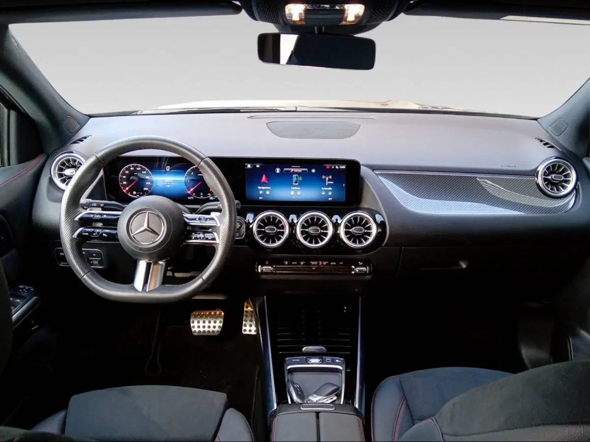 Mercedes-Benz GLA SUV usata a Firenze (14)