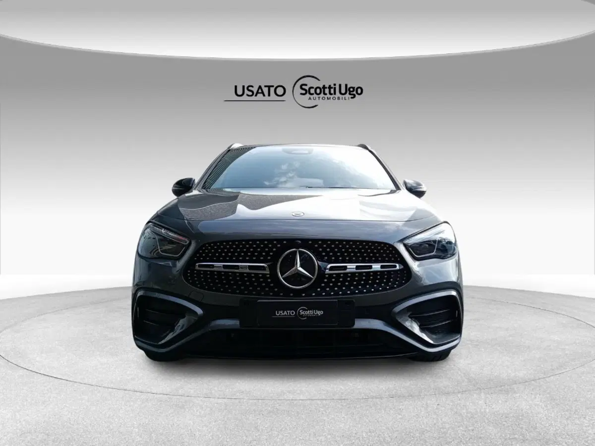 Mercedes-Benz GLA SUV usata a Firenze (3)