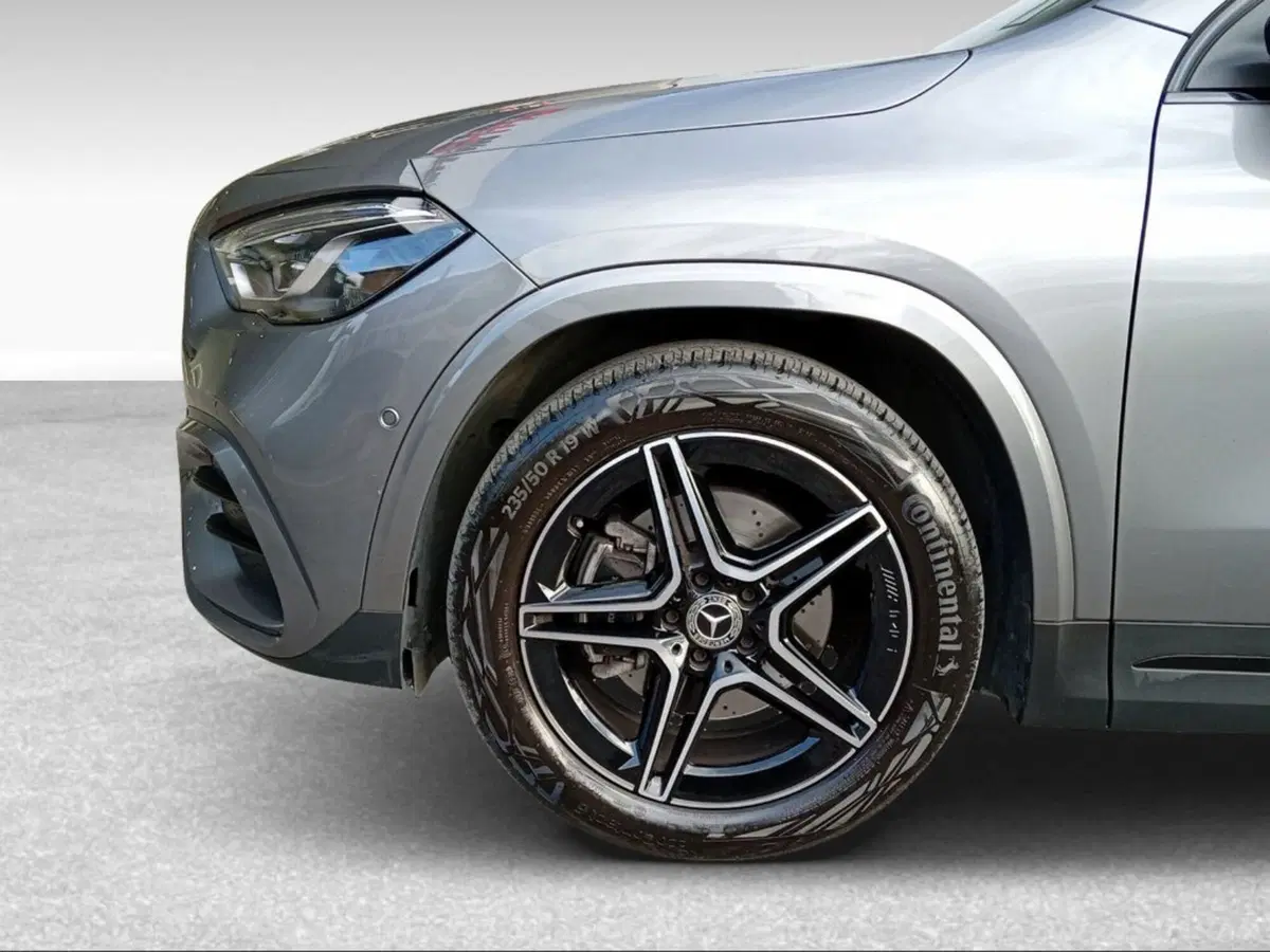 Mercedes-Benz GLA SUV usata a Firenze (4)