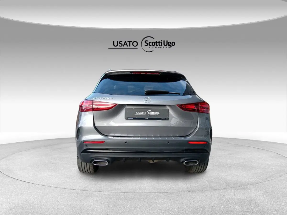 Mercedes-Benz GLA SUV usata a Firenze (7)