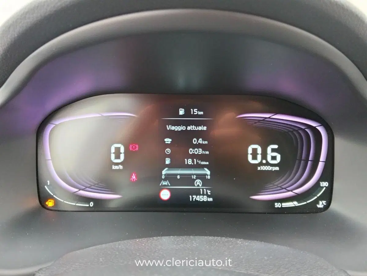 Kia Stonic usata a Como (12)