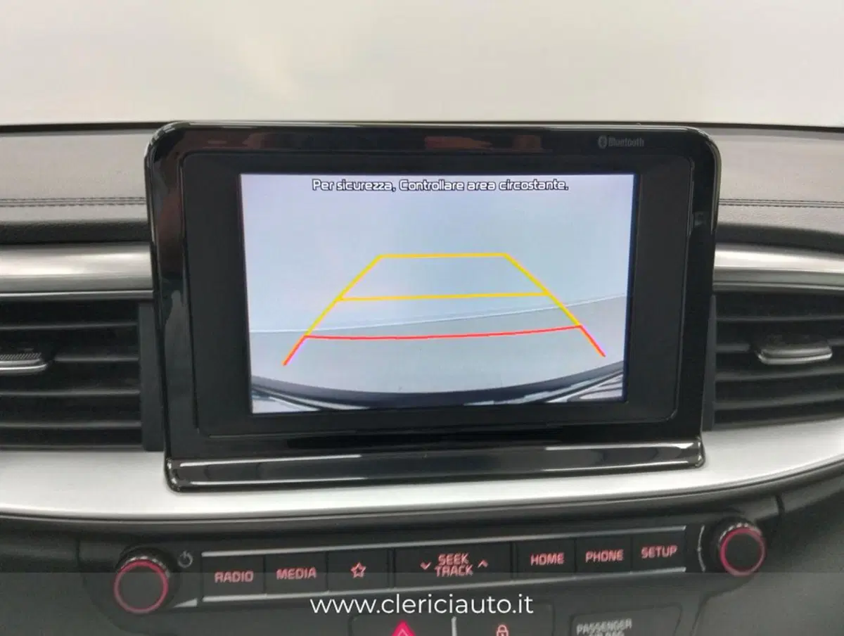 Kia Ceed Sport Wagon usata a Como (13)