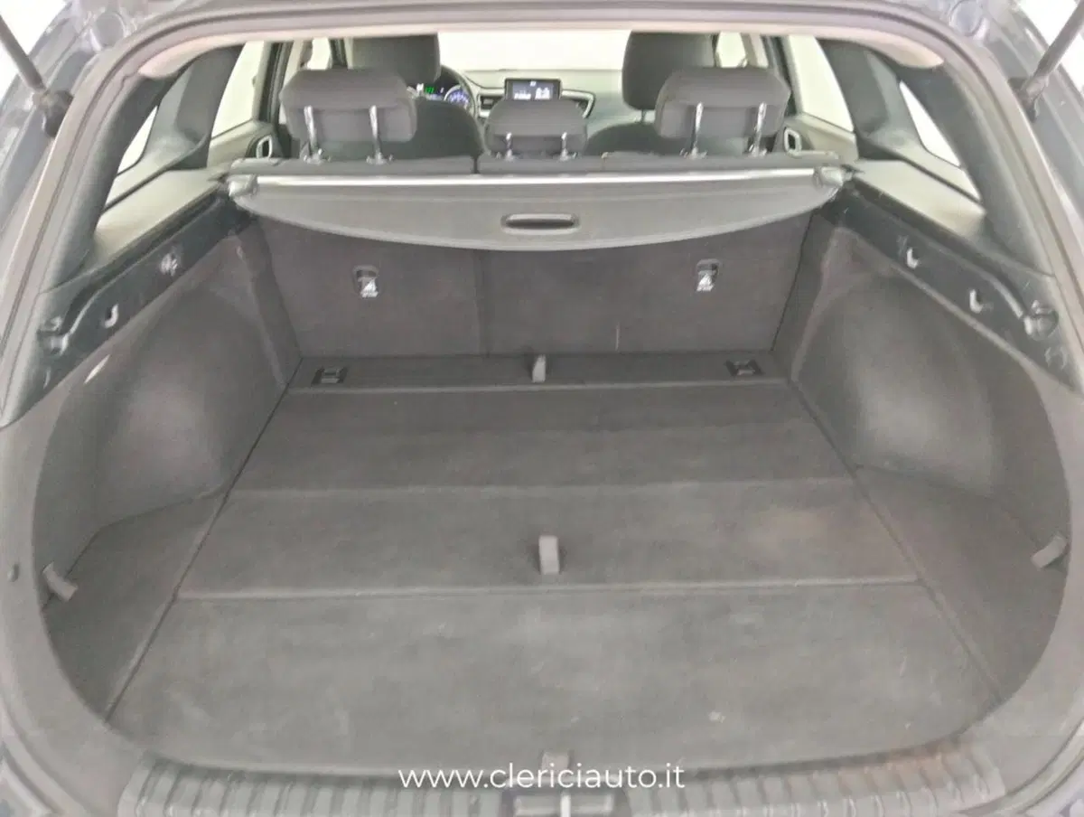 Kia Ceed Sport Wagon usata a Como (14)