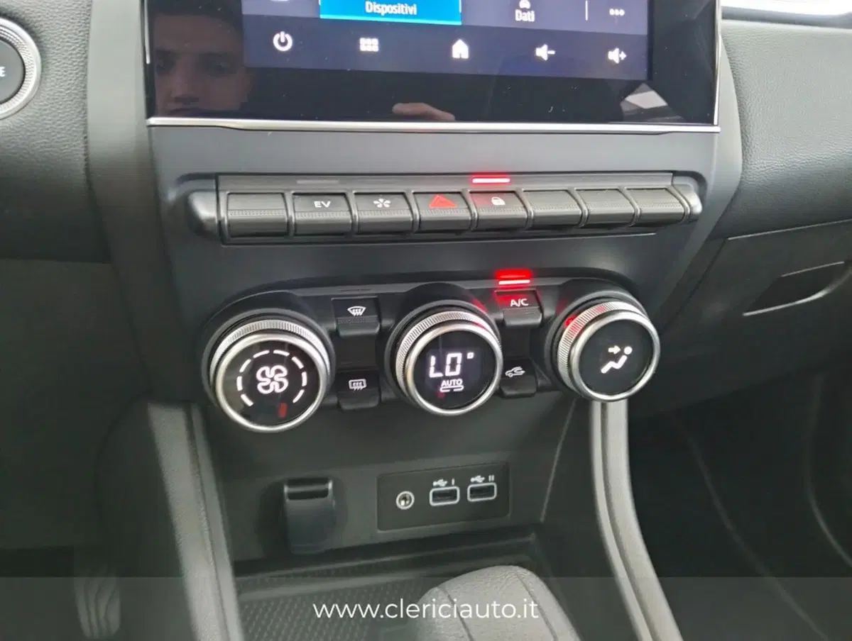Renault Captur usata a Como (18)