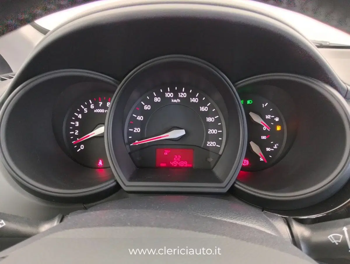 Kia Rio usata a Como (11)