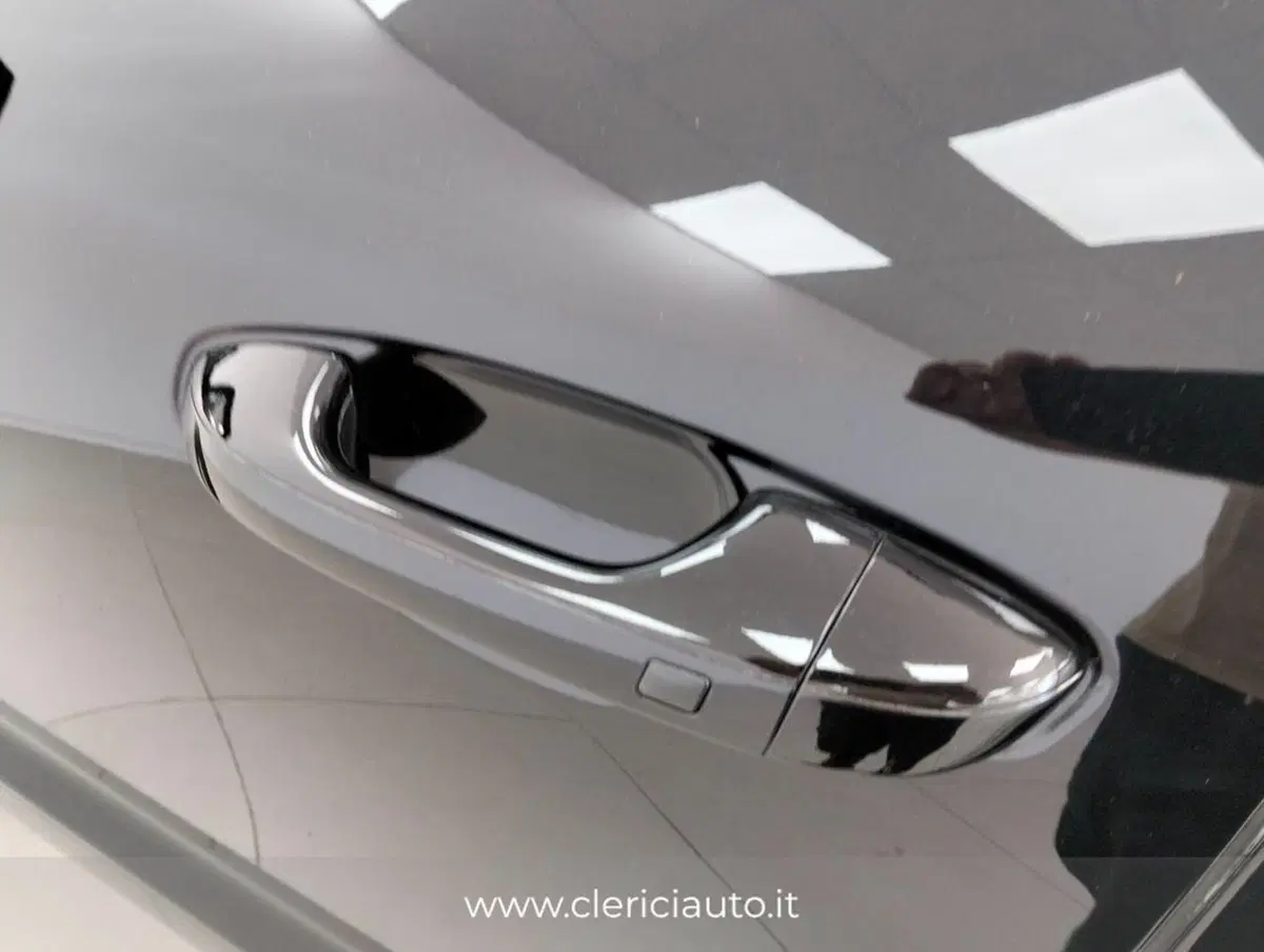 Kia Niro usata a Como (16)