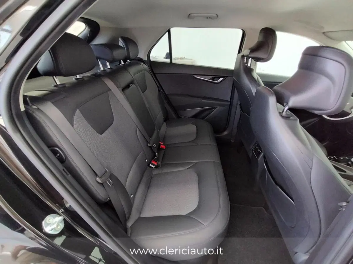 Kia Niro usata a Como (5)