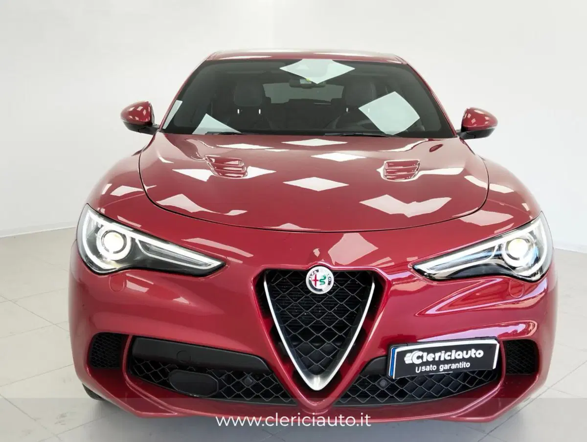 Alfa Romeo Stelvio usata a Como (7)