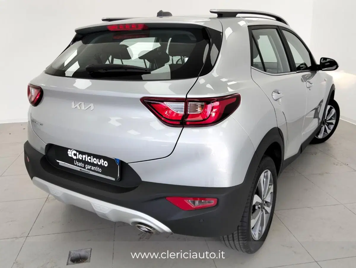 Kia Stonic usata a Como (2)