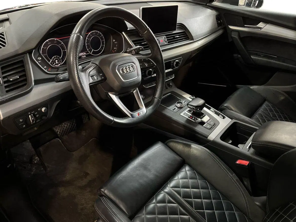Audi Q5 usata a Bari (10)
