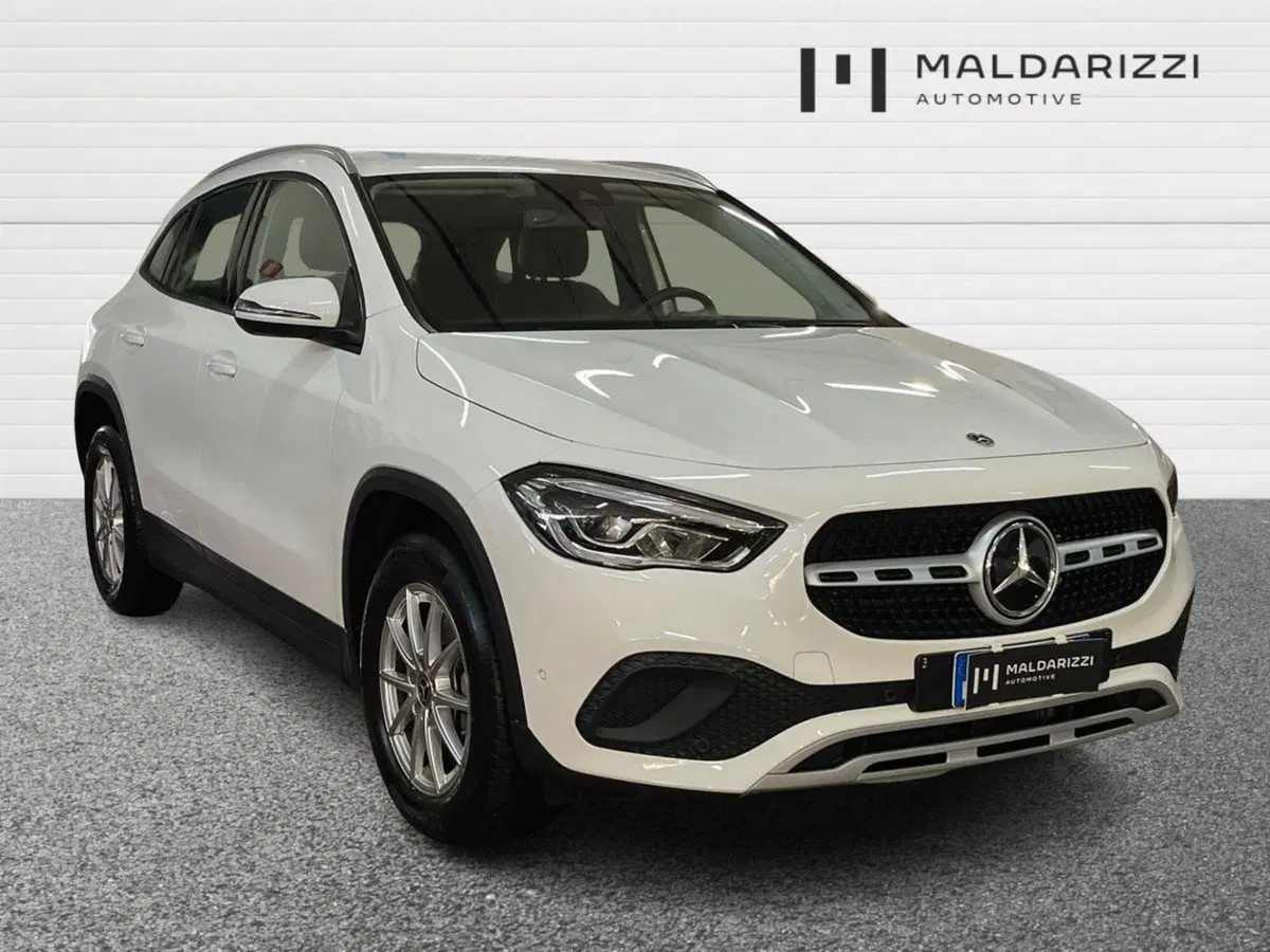 Mercedes-Benz GLA SUV usata a Bari