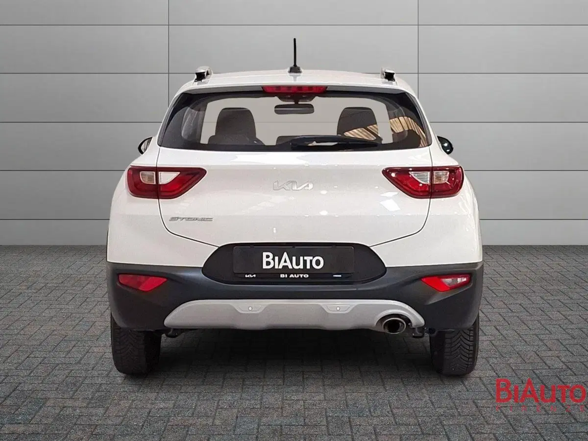 Kia Stonic usata a Firenze (11)