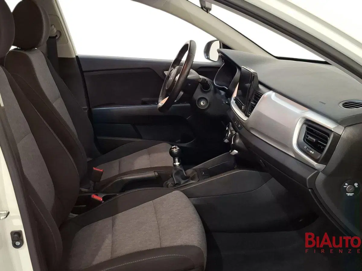 Kia Stonic usata a Firenze (18)