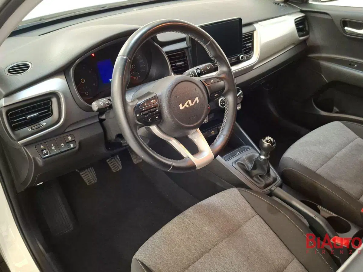 Kia Stonic usata a Firenze (6)