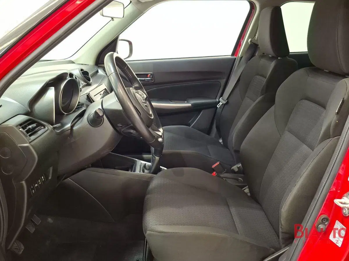 Suzuki Swift usata a Firenze (19)