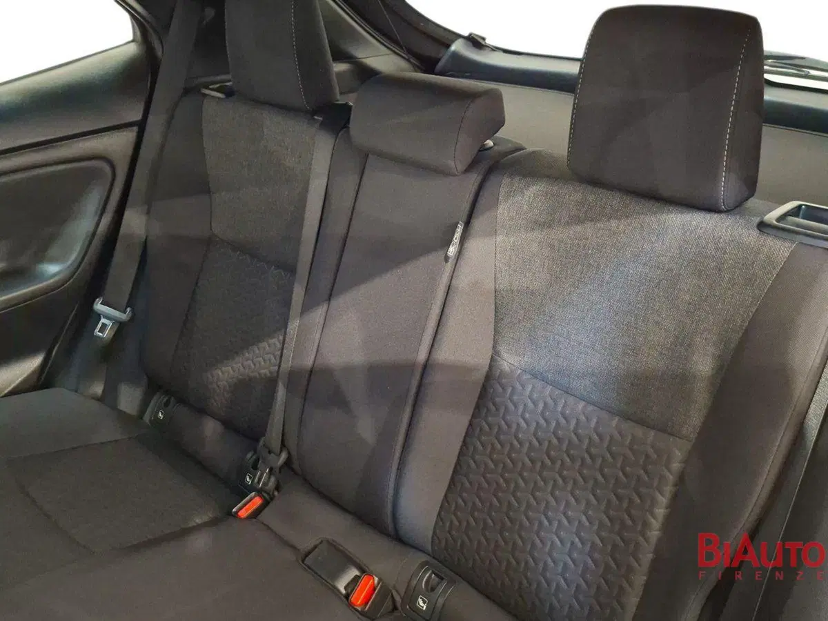 Toyota Yaris Cross usata a Firenze (11)