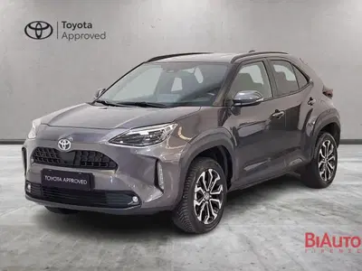 Toyota Yaris Cross Trend fwd 115cv e-cvt del 2023 usata a Sesto Fiorentino