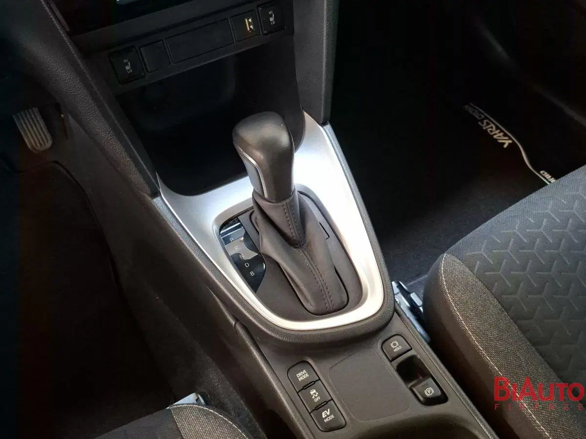 Toyota Yaris Cross usata a Firenze (18)