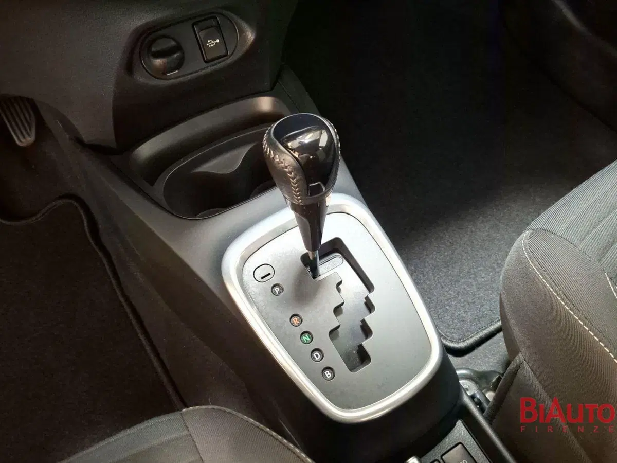 Toyota Yaris usata a Firenze (18)